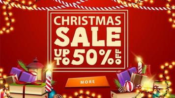 Weihnachtsverkauf, bis zu 50 Rabatt, rotes Rabatt-Banner mit Girlande, Knopf und Geschenken. vektor