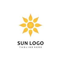 Sonne scheint helle Logo-Design-Vorlage vektor