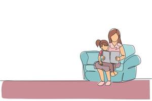 enda kontinuerlig radritning ung mamma som sitter på soffan och kramar sin dotter och läser en sagobok hemma. lycklig familj föräldraskap koncept. trendig enradig design grafisk vektorillustration vektor