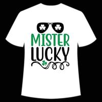 mister tur- st Patricks dag skjorta skriva ut mall, tur- behag, irländska, alla har en liten tur typografi design vektor