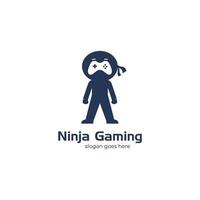 spel ninja enkel logotyp ikon design. japansk ninja gaming logotyp mall vektor