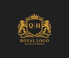 första qh brev lejon kunglig lyx logotyp mall i vektor konst för restaurang, kungligheter, boutique, Kafé, hotell, heraldisk, Smycken, mode och Övrig vektor illustration.