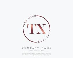 första brev tx feminin logotyp skönhet monogram och elegant logotyp design, handstil logotyp av första signatur, bröllop, mode, blommig och botanisk med kreativ mall vektor