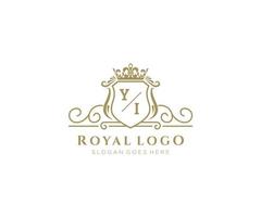 Initiale yi Brief luxuriös Marke Logo Vorlage, zum Restaurant, Königtum, Boutique, Cafe, Hotel, heraldisch, Schmuck, Mode und andere Vektor Illustration.
