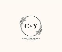 första cy brev hand dragen feminin och blommig botanisk logotyp lämplig för spa salong hud hår skönhet boutique och kosmetisk företag. vektor