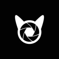 fotografi kamera lins slutare med husdjur katt hund enkel modern logotyp design vektor ikon illustration