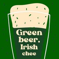 Grün Bier, Grün alles Text mit Illustration stilisiert Becher von Bier auf Grün Hintergrund vektor
