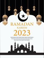 hajj und umrah Luxus Paket Flyer, Ramadan kareem Flyer Vorlage islamisch Broschüre Post Arabisch Kalligraphie, Gruß Karte Feier von Muslim Gemeinschaft Festival, Übersetzung das Monat von Fasten vektor