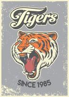 årgång grunge stil högskola affisch av tiger huvud vektor