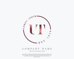 Initiale Brief ut feminin Logo Schönheit Monogramm und elegant Logo Design, Handschrift Logo von Initiale Unterschrift, Hochzeit, Mode, Blumen- und botanisch mit kreativ Vorlage vektor