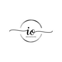 Initiale io feminin Logo Sammlungen Vorlage. Handschrift Logo von Initiale Unterschrift, Hochzeit, Mode, Schmuck, Boutique, Blumen- und botanisch mit kreativ Vorlage zum irgendein Unternehmen oder Geschäft. vektor