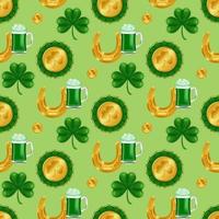 feiern st. Patrick's Tag mit diese nahtlos Muster mit golden Hufeisen, Münzen, Kleeblatt Blätter, und ein voll Pint von Grün Bier oder Ale. perfekt zum dekorieren Wände, Stoffe, und Geschenk wickeln. vektor