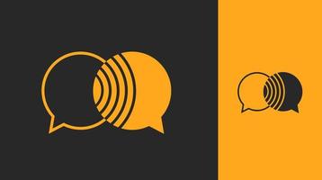 Rede Blase Symbol mit Klang Wellen im Orange und schwarz Farben vektor
