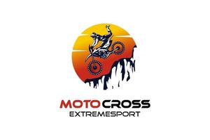 Moto-Cross Logo Design, Freistil Moto-Cross extrem Sport mit Cliff und Sonnenuntergang Konzept vektor