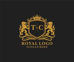 Initiale TC Letter Lion Royal Luxury Logo Vorlage in Vektorgrafiken für Restaurant, Lizenzgebühren, Boutique, Café, Hotel, Heraldik, Schmuck, Mode und andere Vektorillustrationen. vektor