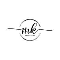 Initiale mk feminin Logo Sammlungen Vorlage. Handschrift Logo von Initiale Unterschrift, Hochzeit, Mode, Schmuck, Boutique, Blumen- und botanisch mit kreativ Vorlage zum irgendein Unternehmen oder Geschäft. vektor