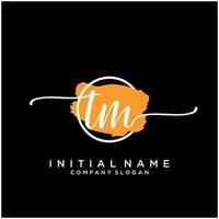 Initiale tm feminin Logo Sammlungen Vorlage. Handschrift Logo von Initiale Unterschrift, Hochzeit, Mode, Schmuck, Boutique, Blumen- und botanisch mit kreativ Vorlage zum irgendein Unternehmen oder Geschäft. vektor