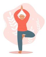 ein Alten Frau tut Yoga, geht im zum Sport, Monitore seine Gesundheit. aktiv älter Oma auf das Umzug. Vektor Grafik.