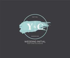 första yc brev skönhet vektor första logotyp, handstil logotyp av första signatur, bröllop, mode, smycken, boutique, blommig och botanisk med kreativ mall för några företag eller företag.