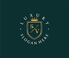 första sv brev kunglig lyx logotyp mall i vektor konst för restaurang, kungligheter, boutique, Kafé, hotell, heraldisk, Smycken, mode och Övrig vektor illustration.
