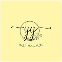 Initiale yg feminin Logo Sammlungen Vorlage. Handschrift Logo von Initiale Unterschrift, Hochzeit, Mode, Schmuck, Boutique, Blumen- und botanisch mit kreativ Vorlage zum irgendein Unternehmen oder Geschäft. vektor