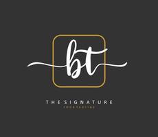 b t bt första brev handstil och signatur logotyp. en begrepp handstil första logotyp med mall element. vektor