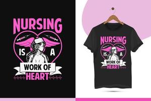 Pflege- ist ein Arbeit von Herz - - Krankenschwester T-Shirt Design Vorlage. Vektor Illustration mit ein Mädchen, und Caduceus Silhouette. das hohe Qualität Hemd ist einfach zu drucken und Allzweck Design zum Ärzte.