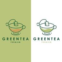 Kräuter- Grün Tee Logo Vorlage. Grün Tee im ein Tasse Vektor Illustration.
