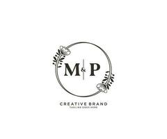 första smp brev hand dragen feminin och blommig botanisk logotyp lämplig för spa salong hud hår skönhet boutique och kosmetisk företag. vektor