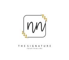n nn Initiale Brief Handschrift und Unterschrift Logo. ein Konzept Handschrift Initiale Logo mit Vorlage Element. vektor