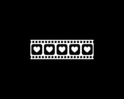 Herz gestalten im das Filmstreifen Silhouette, Film Zeichen zum romantisch oder Romantik oder Valentinstag Serie, Liebe oder mögen Bewertung Niveau Symbol Symbol zum Romantik Film Geschichte. Vektor Illustration