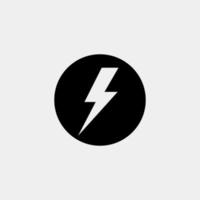 o-Brief-Logo mit Blitz-Donner-Blitz-Vektordesign. elektrische bolzenbuchstabe o logo vektorillustration. vektor