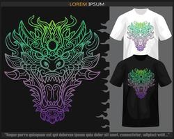 Gradient bunt Drachen Kopf Mandala Kunst isoliert auf schwarz und Weiß t Shirt. vektor