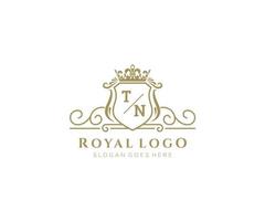 Initiale tn Brief luxuriös Marke Logo Vorlage, zum Restaurant, Königtum, Boutique, Cafe, Hotel, heraldisch, Schmuck, Mode und andere Vektor Illustration.