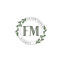 fm första skönhet blommig logotyp mall vektor