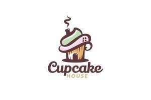 Cupcake Haus Logo mit ein Kombination von ein Cupcake und ein Haus. vektor