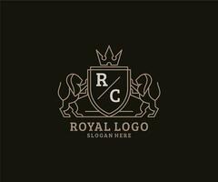Anfangs-RC-Buchstabe Lion Royal Luxury Logo-Vorlage in Vektorgrafiken für Restaurant, Lizenzgebühren, Boutique, Café, Hotel, heraldisch, Schmuck, Mode und andere Vektorillustrationen. vektor