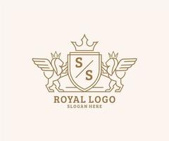 första ss brev lejon kunglig lyx heraldisk, vapen logotyp mall i vektor konst för restaurang, kungligheter, boutique, Kafé, hotell, heraldisk, Smycken, mode och Övrig vektor illustration.