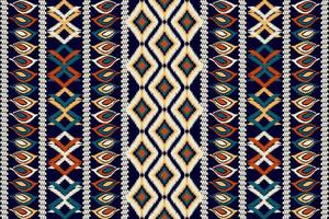 Ikat Blumen- Paisley Stickerei auf dunkel lila hintergrund.ikat ethnisch orientalisch Muster traditionell.aztekisch Stil abstrakt Vektor illustration.design zum textur, stoff, kleidung, verpackung, dekoration, schal.