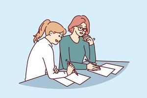 två kvinnor håller på med pappersarbete Sammanträde på tabell i kontor av försäkring företag under slutsats av avtal. företag kvinnor göra företag planen för ny projekt önskar till skapa framgångsrik börja tillsammans vektor