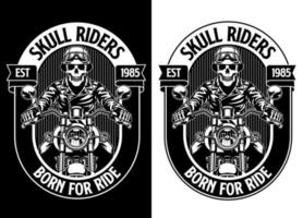 svart och vit t-shirt design av skalle motorcykel ryttare vektor