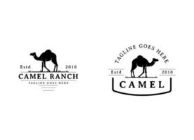kamel i de öken- logotyp. människor rida kameler i de sanddyner vektor