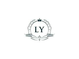 feminin ly Luxus Krone Logo, minimalistisch ly yl Logo Brief Vektor Kunst