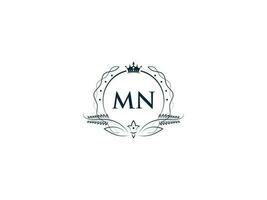 Monogramm mn Luxus Krone Logo, kreativ feminin mn nm Logo Brief Symbol Vektor