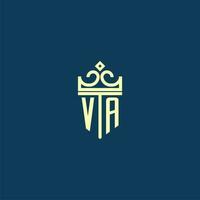 va första monogram skydda logotyp design för krona vektor bild