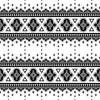geometrisch Stammes- nahtlos Muster mit ethnisch aztekisch Motive im schwarz und Weiß. abstrakt Hintergrund im ethnisch Stil. Design zum Textil, Stoff, Kleidung, Vorhang, Teppich, Batik, Ornament, Hintergrund. vektor