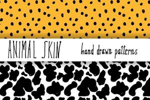 djur hud handritad textur vektor sömlösa mönster set skiss teckning leopard prickar och ko hud texturer