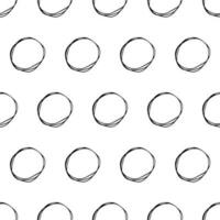 nahtloses muster mit schwarzer skizze handgezeichneter bürste kritzeln kreise form auf weißem hintergrund. abstrakte Grunge-Textur. Vektor-Illustration vektor