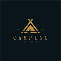 Jahrgang und retro Zelt Logo, Camping. mit Zelt, Baum und Lagerfeuer unterzeichnen. Abenteurer, Pfadfinder, Kletterer, Camping Ausrüstung Center vektor