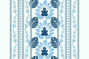 Ikat Blumen- Paisley Stickerei.blau und Weiß hintergrund.ikat ethnisch orientalisch Muster traditionell.aztekisch Stil abstrakt Vektor illustration.design zum textur, stoff, kleidung, verpackung, dekoration, schal.
